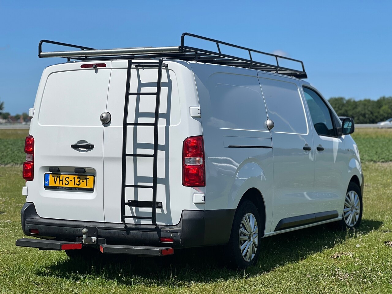 Opel Vivaro - 2.0 CDTI L2H1 Edition//Euro6//kastinrichting - AutoWereld.nl
