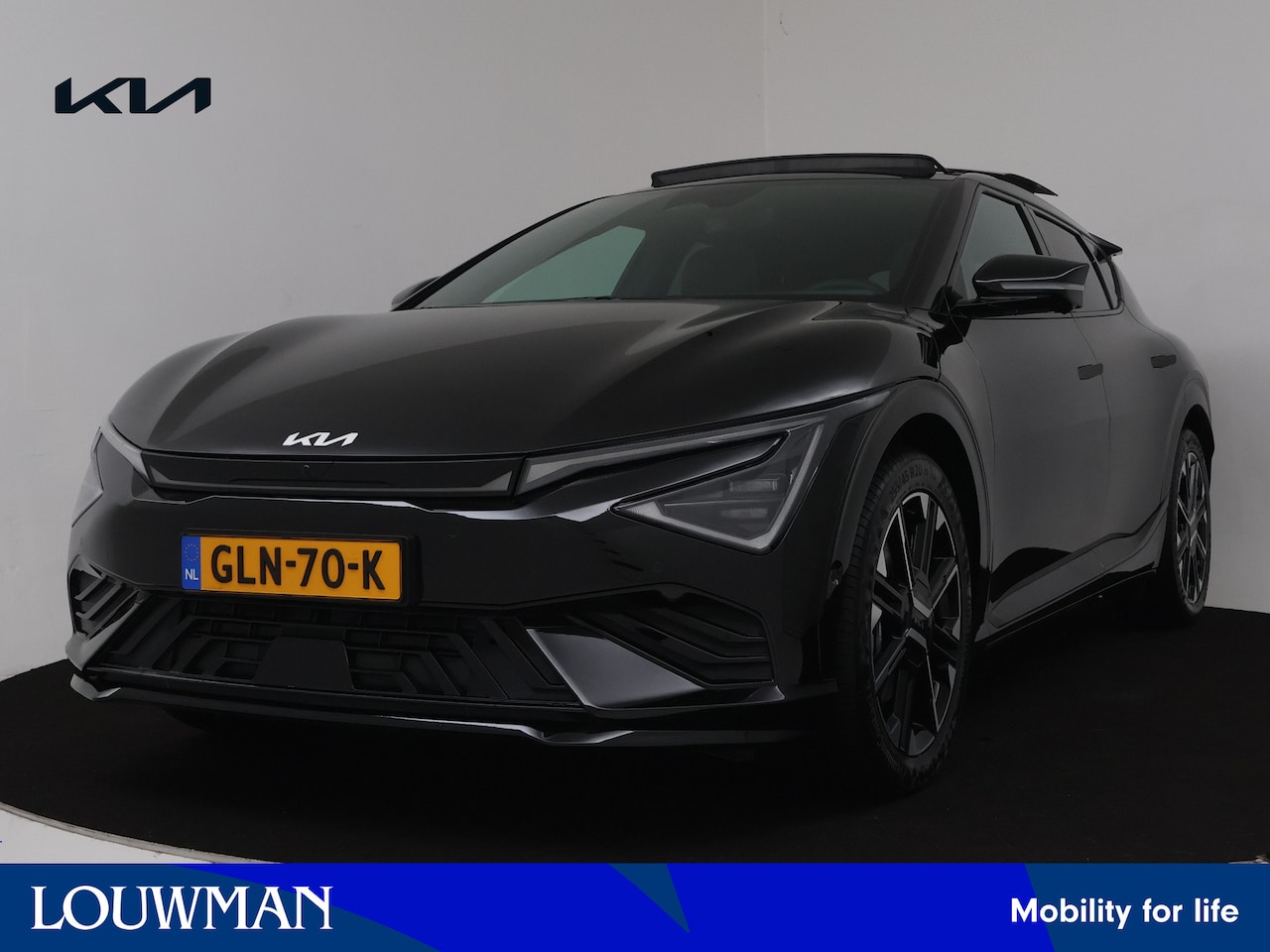 Kia EV6 - GT-Line 84 kWh | Company Car | Panoramadak | Stuurwielverwarming | Sfeerverlichting | Leve - AutoWereld.nl
