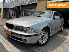 BMW 5-serie - 528i Executive AUT LEER RIJDT GOED apk 12-2025