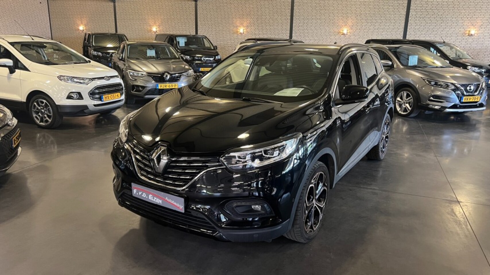 Renault Kadjar - 1.3 TCE BLACK EDITION AUTOMAAT 160 PK - AutoWereld.nl