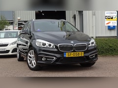 BMW 2-serie Active Tourer - 220i High Executive / NAP / 1e Eigenaar / Dealer onderhouden