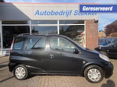Toyota Yaris Verso - 1.3 VVT-i Linia Terra Automaat