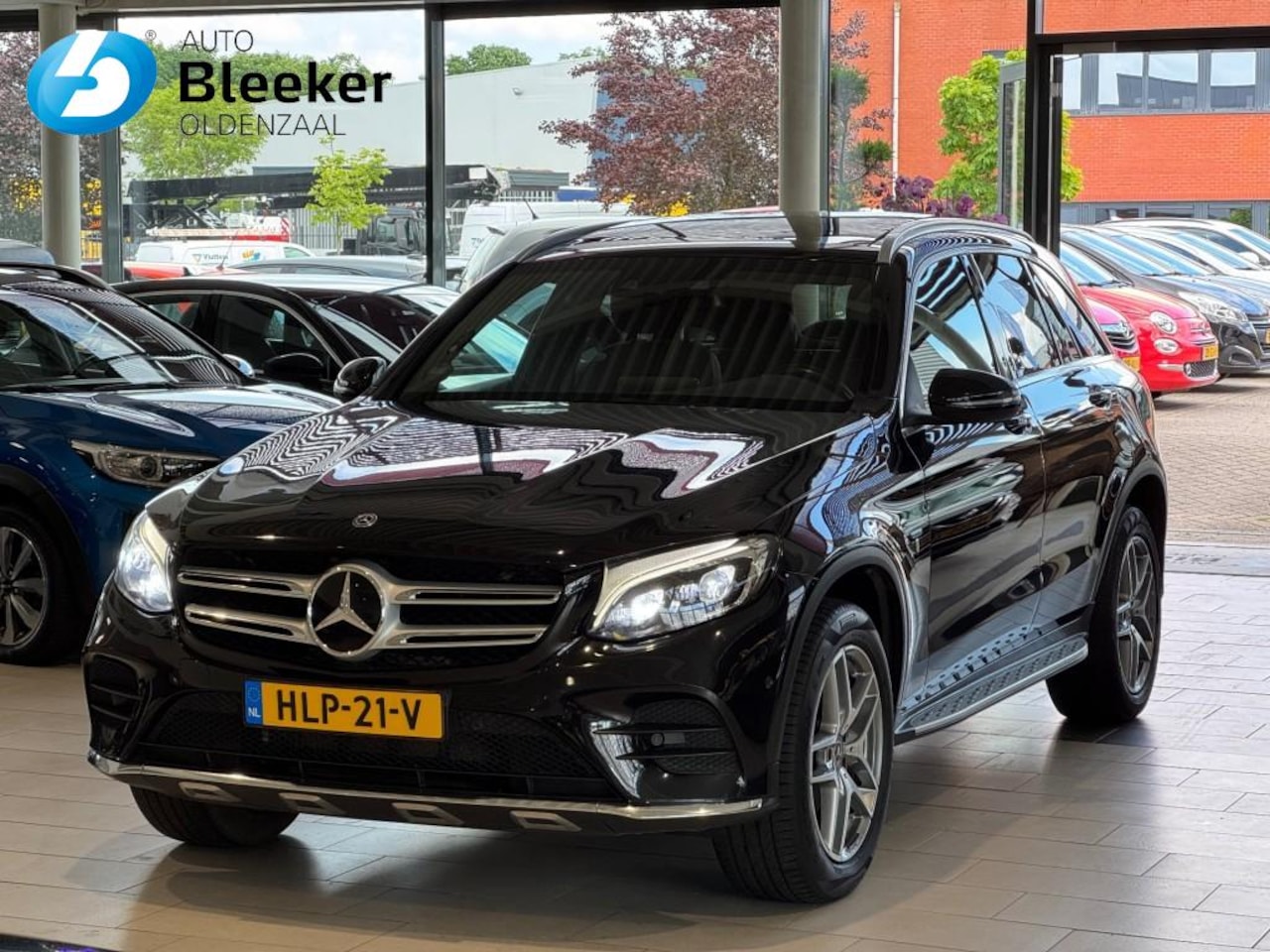 Mercedes-Benz GLC-klasse - 350e 320PK 4Matic Business Solution AMG Pano Trekhaak Adaptive - AutoWereld.nl