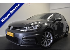 Volkswagen Golf - 1.0 TSI Comfortline Business R-Line , NAVI , CLIMATR , A UITRIJ CAM , V STOEL VERW , LMV17