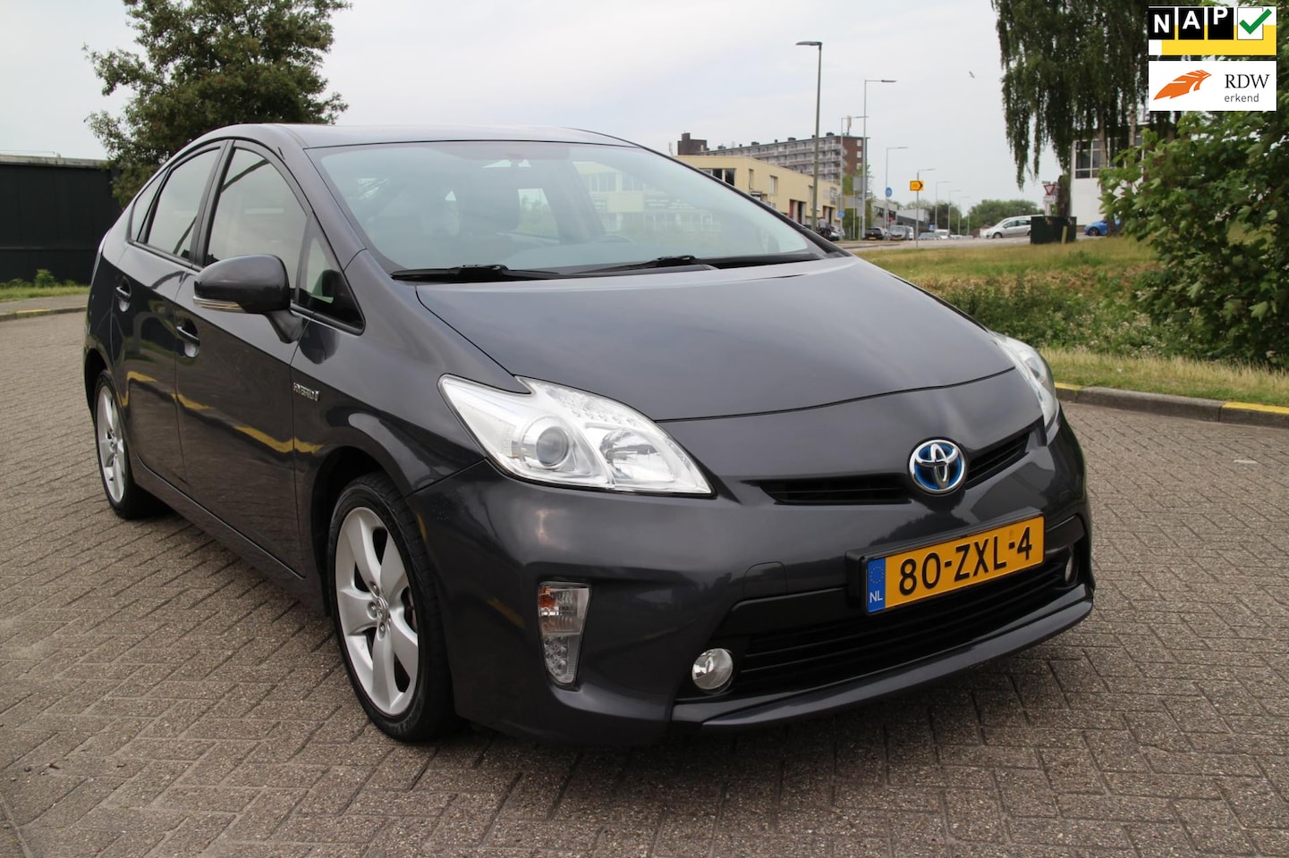 Toyota Prius - 1.8  Business 1.8 Business - AutoWereld.nl