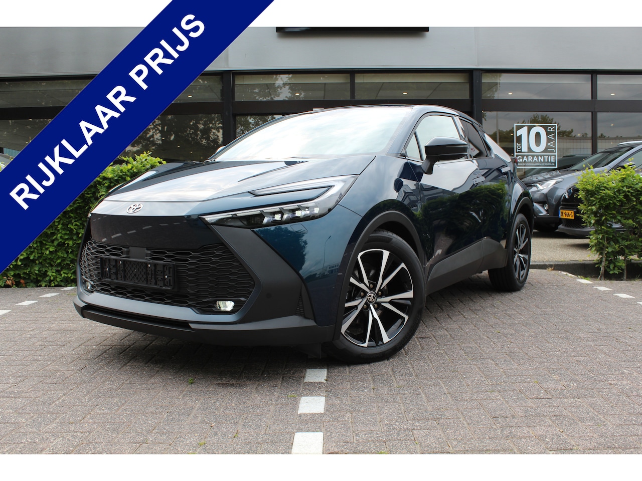Toyota C-HR - 1.8 Hybrid 140 First Edition Limited | Rijklaar | Stoel-/stuurverw. | Blind Spot | Apple/A - AutoWereld.nl