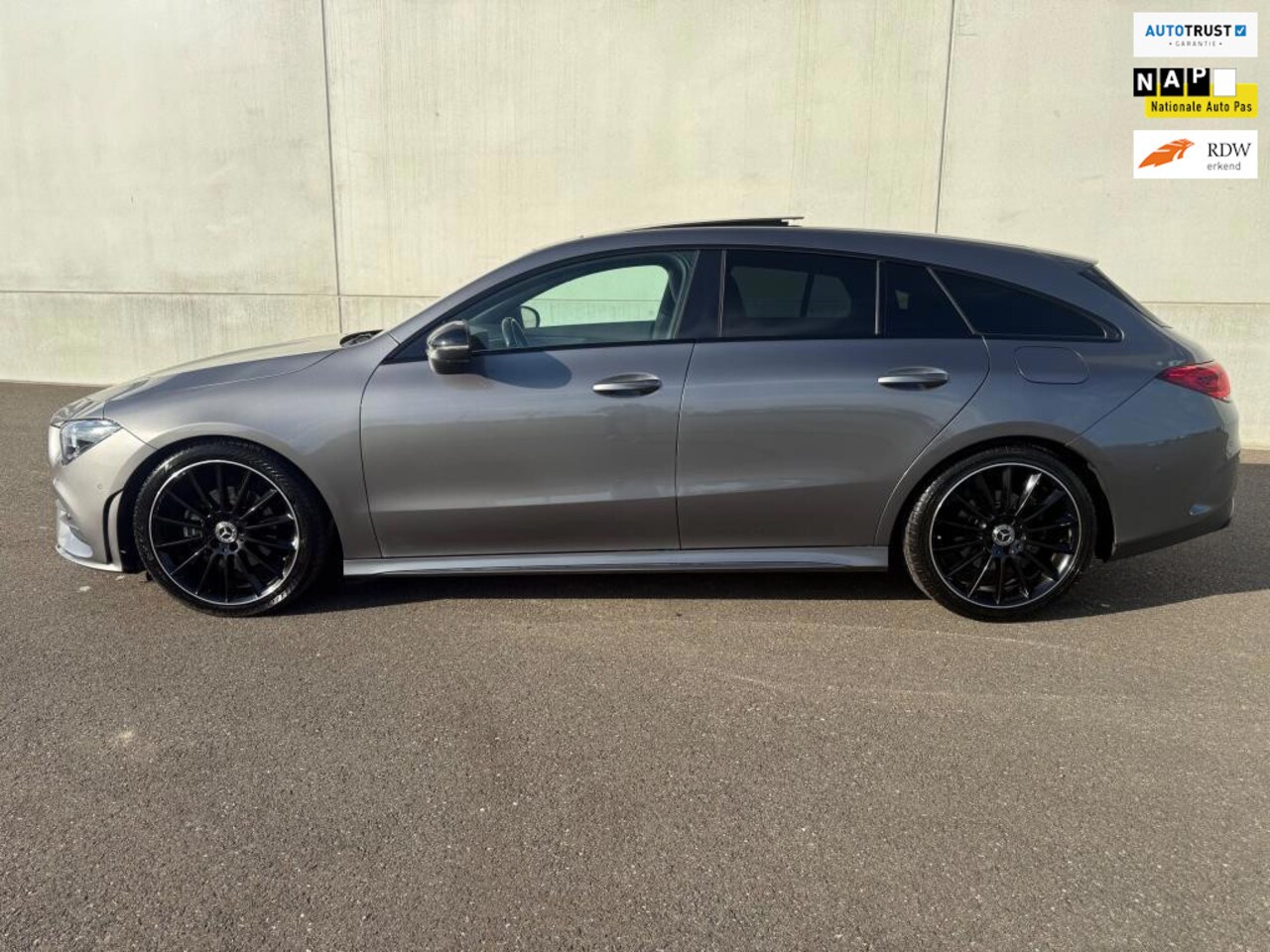 Mercedes-Benz CLA-klasse Shooting Brake - 180 Premium Plus amg line - AutoWereld.nl