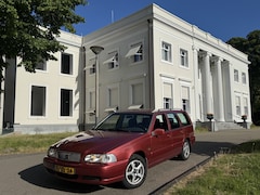 Volvo V70 - CLASSIC 2.5 EXTREEM MOOI