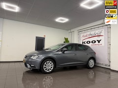 Seat Leon - 1.2 TSI Style * Navigatie / Parkeersensoren / Cruise control / NL Auto
