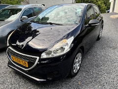 Peugeot 208 - 1.0 VTi Access 5 DEURS KM 108000 NAP