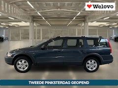 Volvo XC70 - 2.5 T Momentum Rijklaar+garantie, schuifdak, leder, etc etc