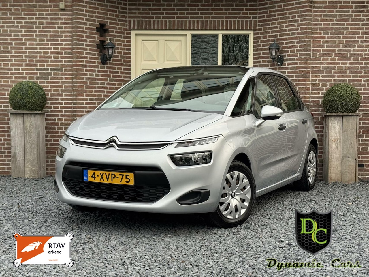 Citroën C4 Picasso - 1.6 VTi Business *Clima *Cruise *Trekhaak - AutoWereld.nl