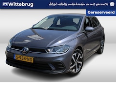 Volkswagen Polo - 1.0 TSI 95pk Life DSG Automaat / Navigatie / LED / LM 16 inch / Parkeersensoren / Extra ge