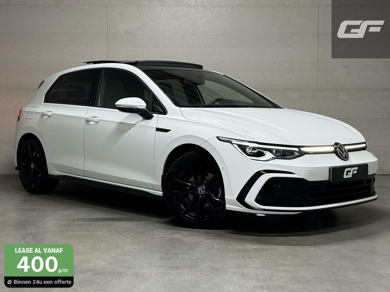 Volkswagen Golf - 1.5 eTSI 3x R-Line Pano Carplay Sfeer ACC NAP - AutoWereld.nl