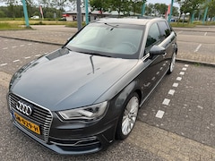 Audi A3 Sportback - 1.4 e-tron PHEV Ambition Pro Line plus Elektro/Benzine