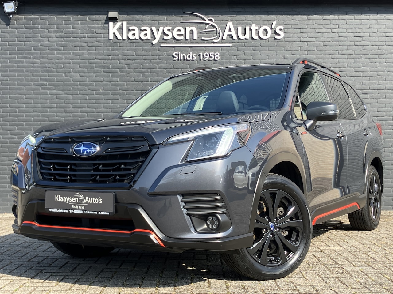 Subaru Forester - 2.0i e-BOXER Sport AWD AUT. | 1e eigenaar | dealer onderhouden | panoramadak | trekhaak | - AutoWereld.nl