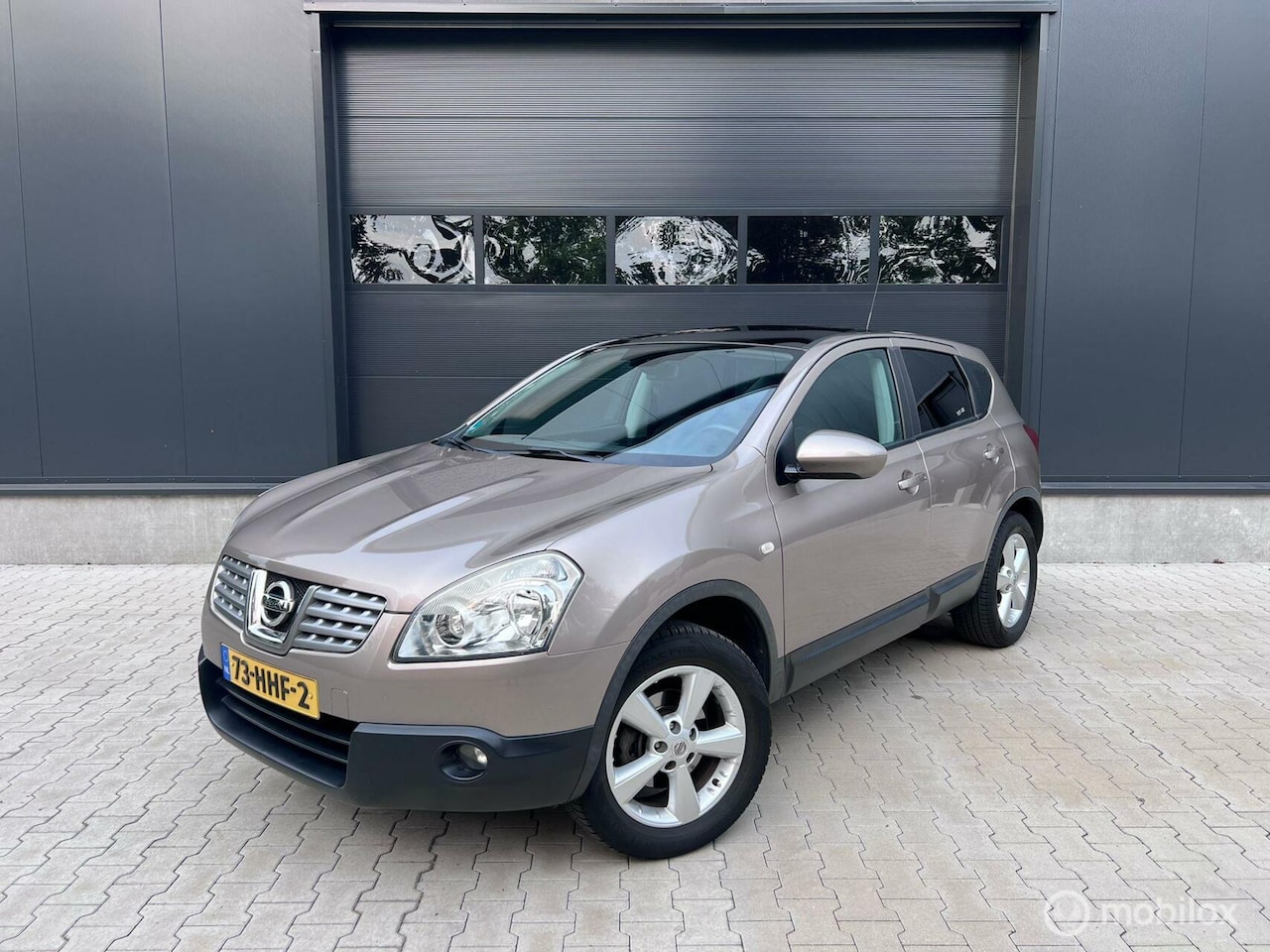 Nissan Qashqai - 2.0 Acenta 5D Panorama Camera NAP Trekhaak - AutoWereld.nl
