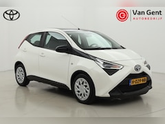 Toyota Aygo - 1.0 VVT-i x-play | Apple Carplay / Android Auto | Airco | Camera | Bluetooth
