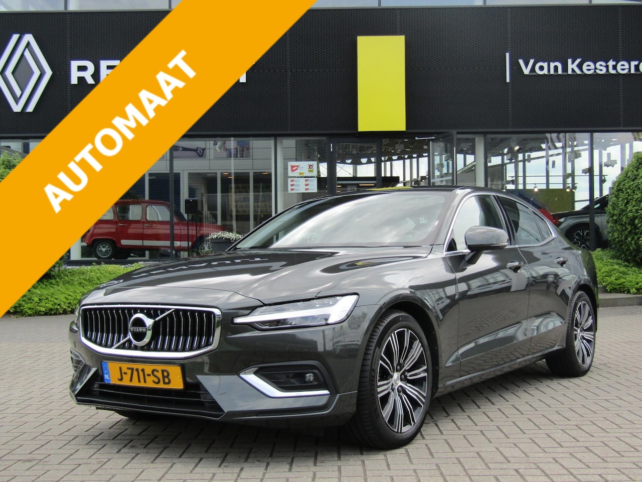 Volvo S60 - B3 Mild Hybrid Inscription / Trekhaak (afneembaar) / Navigatie / Camera / Leer / Stoelverw - AutoWereld.nl