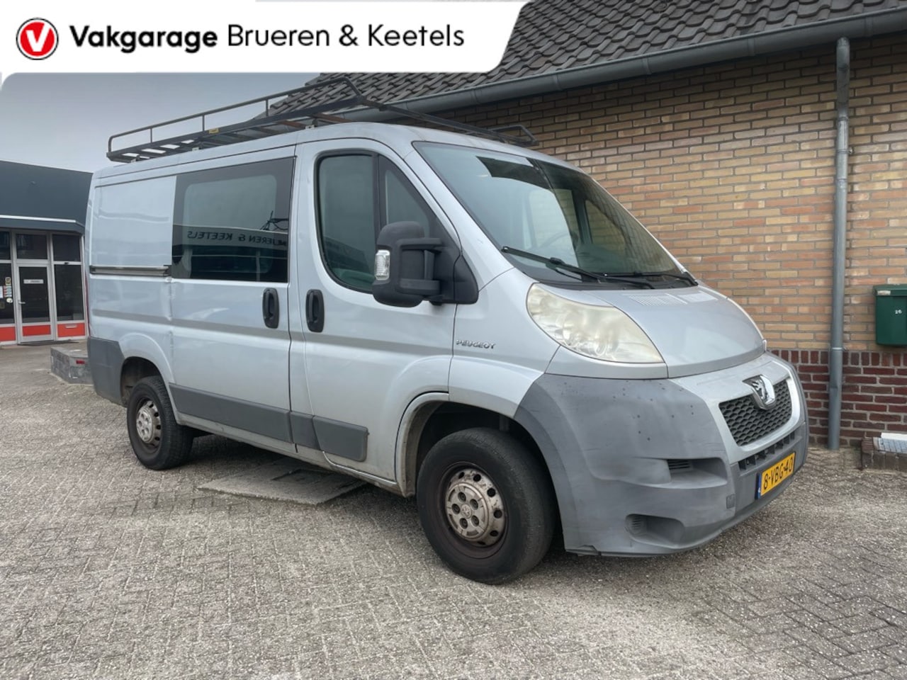 Peugeot Boxer - 330 2.2 HDI L1H1 330 2.2 HDI L1H1 Nieuwe APK - AutoWereld.nl