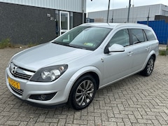 Opel Astra Wagon - 1.6 111 years Edition 2010