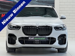 BMW X5 - xDrive45e High Executive M-Sport 394 PK Automaat / Luchtvering / Panoramadak / Apple CarPl