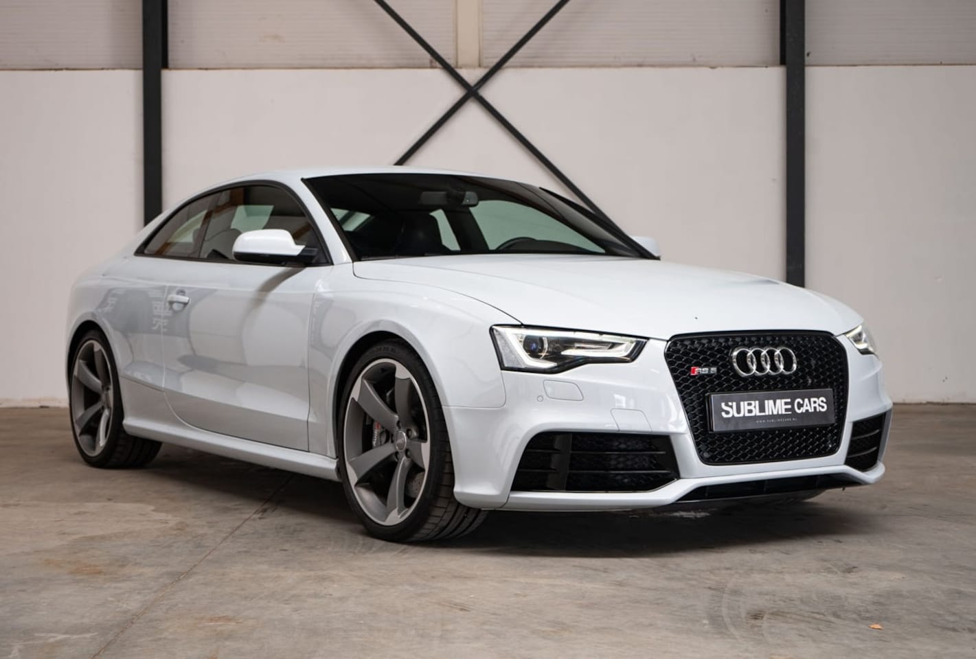 Audi RS5 - Coupé 4.2 FSI RS5 quattro | Keramisch | B&O | 1e eig. | Origineel NL | Sazukagrau - AutoWereld.nl