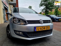 Volkswagen Polo - 1.4-16V Highline 5drs Automaat Carplay