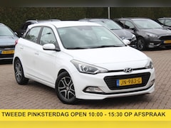 Hyundai i20 - 1.0 T-GDI Comfort / Heel netjes / Camera / Navigatie / Bluetooth / 15'' / Parkeerhulp acht