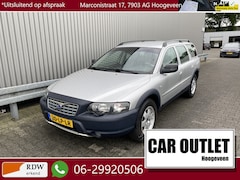 Volvo XC70 - 2.5 T Comfort Line NAP, Leer, Clima, Stoelvw, CC, PDC, LM, Trekh, nw. APK – Inruil Mogelij