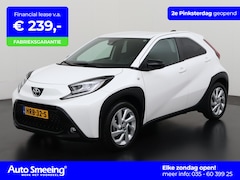 Toyota Aygo X - 1.0 VVT-i MT Play | Camera | Stoelverwarming | Apple/Android Carplay | Zondag Open