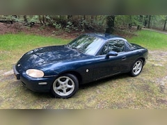 Mazda MX-5 - 1.6i