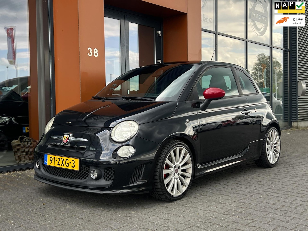 Fiat 500 Abarth - 1.4-16V 135PK|Leer|Airco|Turbo meter|APK - AutoWereld.nl