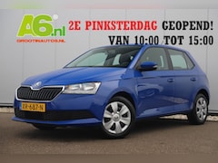 Skoda Fabia - 1.0 Active Trekhaak Radio Bluetooth Airco Cruise Control Elektrische Ramen