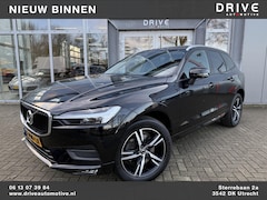 Volvo XC60 - 2.0 B5 Mom. Exclusive |Pano|Leer|Memory|AutoPilot|HUD|El.Trekhaak|19"R-Design|Harman/Kardo