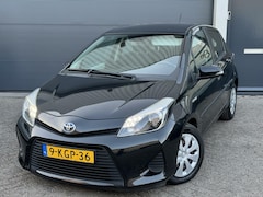 Toyota Yaris - 1.5 FullHybrid Cruise / NavI Dealer OH