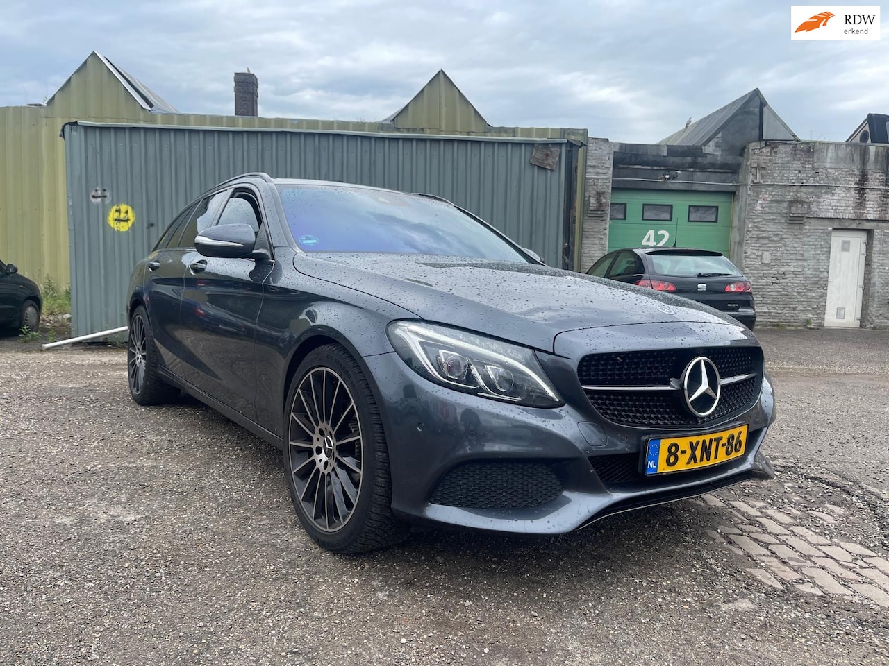 Mercedes-Benz C-klasse Estate - 180 Prestige met panoramadak - AutoWereld.nl