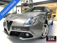 Alfa Romeo Giulietta - 1.4 Turbo MultiAir Business/ Leder/ 18''LMV/ Navi/ PDC
