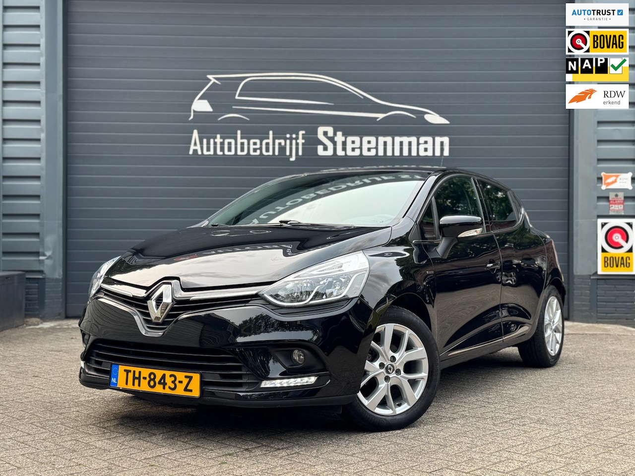 Renault Clio - 0.9 TCe Limited | Navi | Airco | PDC | Keyless - AutoWereld.nl