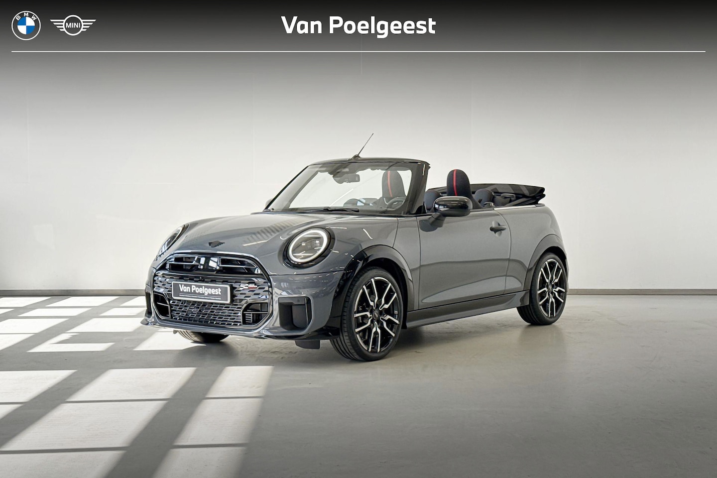 MINI Cabrio - Cooper S John Cooper Works XL - AutoWereld.nl