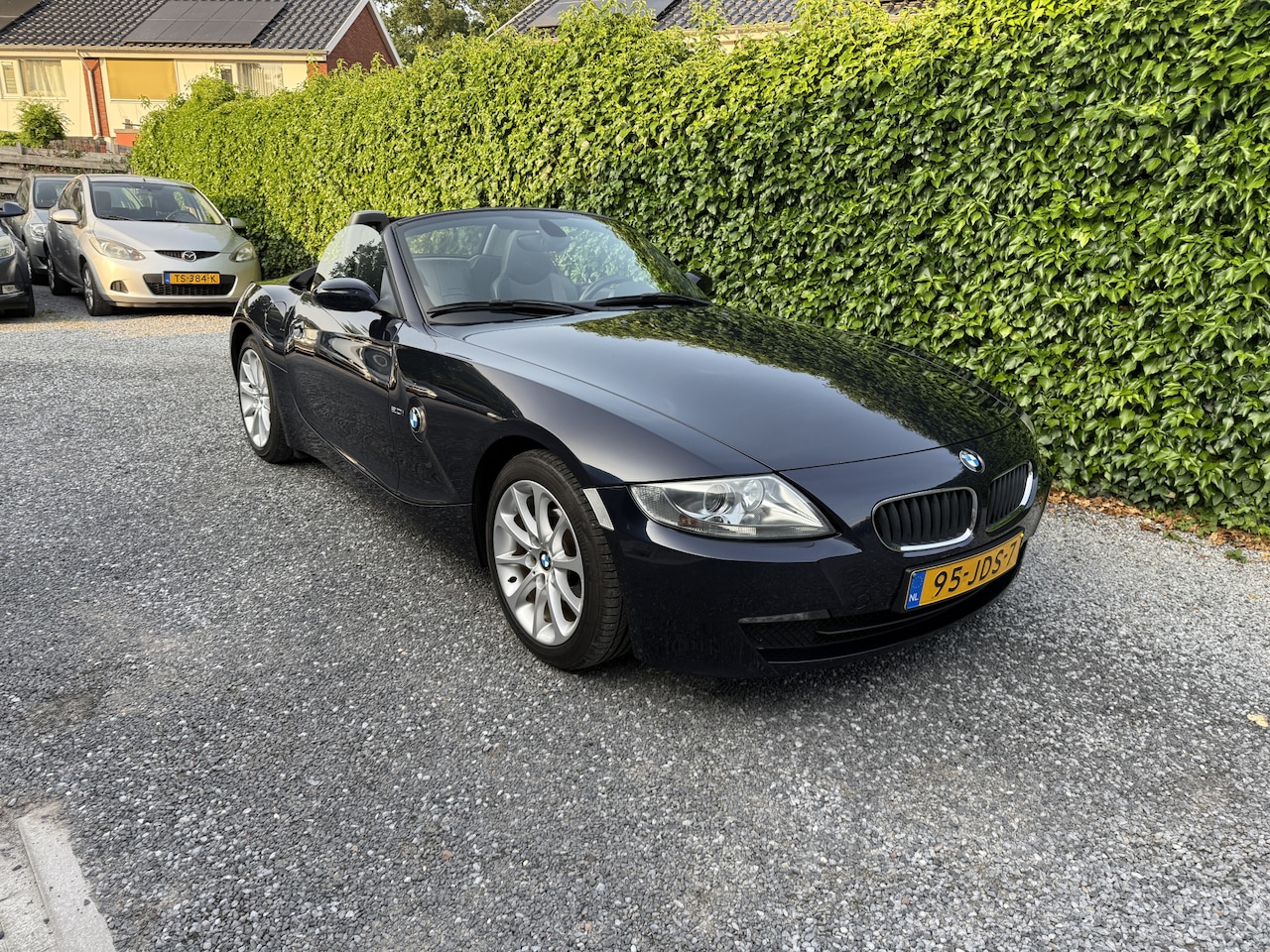 BMW Z4 Roadster - 2.0i Executive | Autom. Airco | Cruise Control | LMV | PDC | Nieuwe APK - AutoWereld.nl