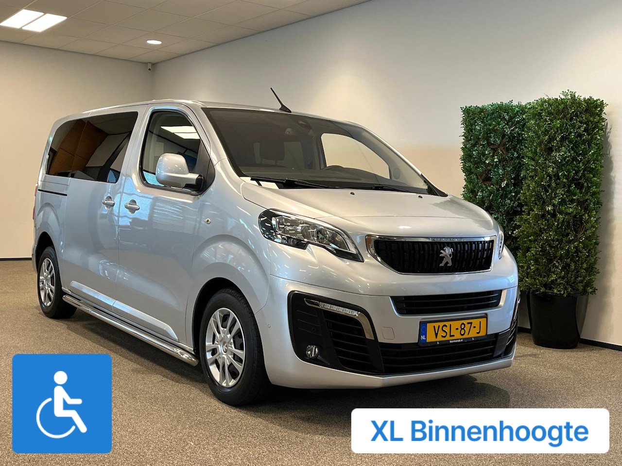 Peugeot Expert - L2H1 Rolstoelbus XXL-bodemverlaging - AutoWereld.nl
