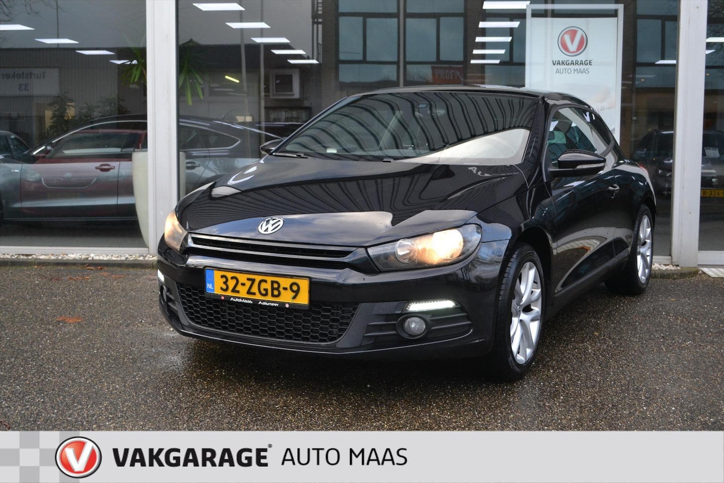 Volkswagen Scirocco - 1.4 TSI Highline Plus/meeneem €7000,00 - AutoWereld.nl