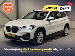 BMW X1 - sDrive20i Executive Edition | Cruise Control | LED | Head-up display | Sportstoelen | Elek