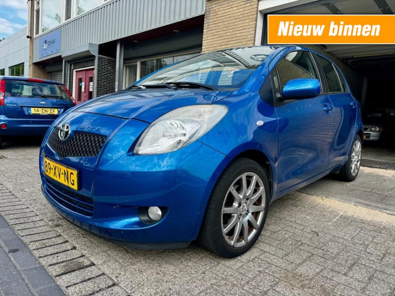Toyota Yaris - 1.3 VVTi Sol 5DRS LEER AIRCO NAP RIJDT GOED 2DE EIG. APK 7-2026 - AutoWereld.nl
