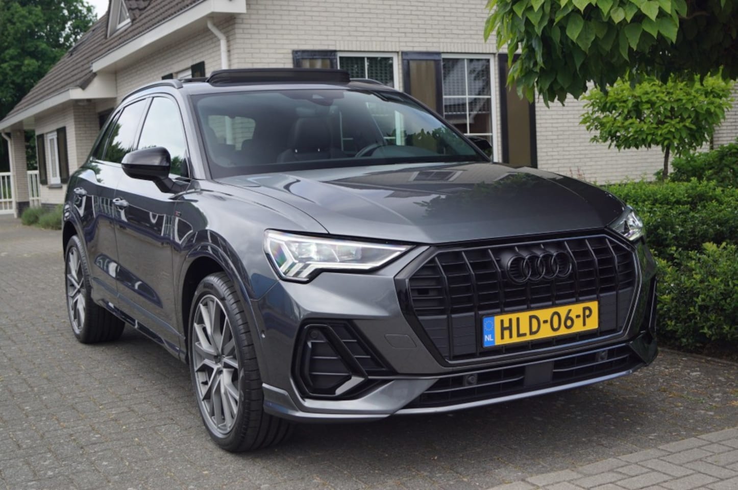 Audi Q3 - 35 TFSI S-line Pano/Leer/Virtual/Camera/20 inch/Ambiente/LED - AutoWereld.nl