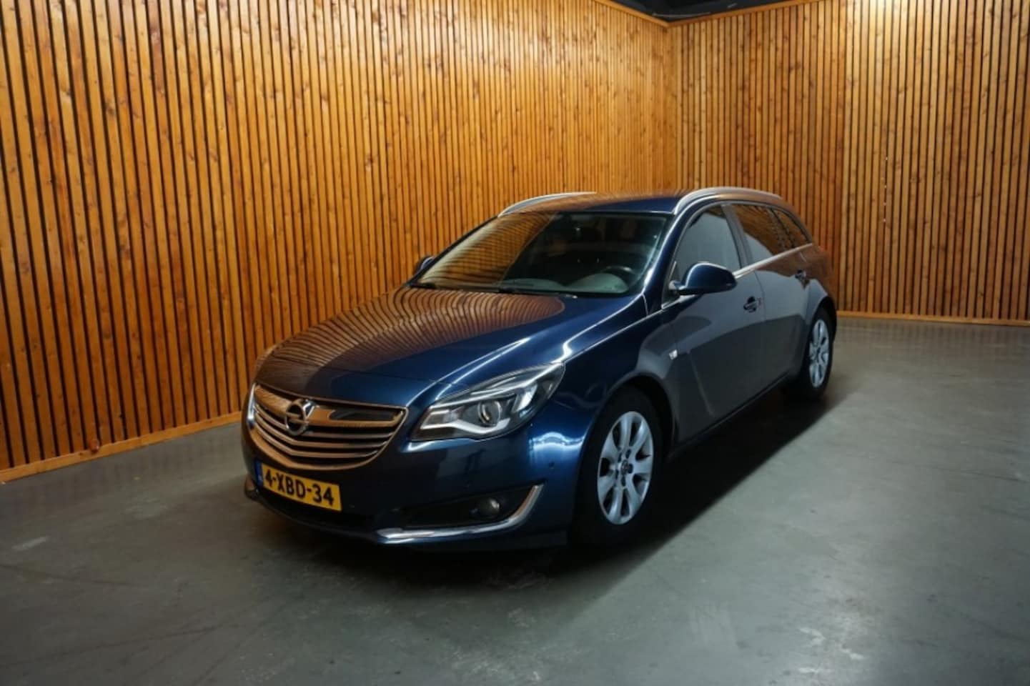 Opel Insignia - SPORTSTOURER 2.0 CDTI ECOFLEX EDITION/ CLIMA/ NAVI - AutoWereld.nl