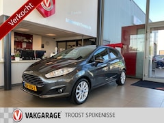 Ford Fiesta - 1.0 EcoBoost Titanium, Navigatie, Achteruitrijsensoren, Parkeerassistent, Keyless Entry, T
