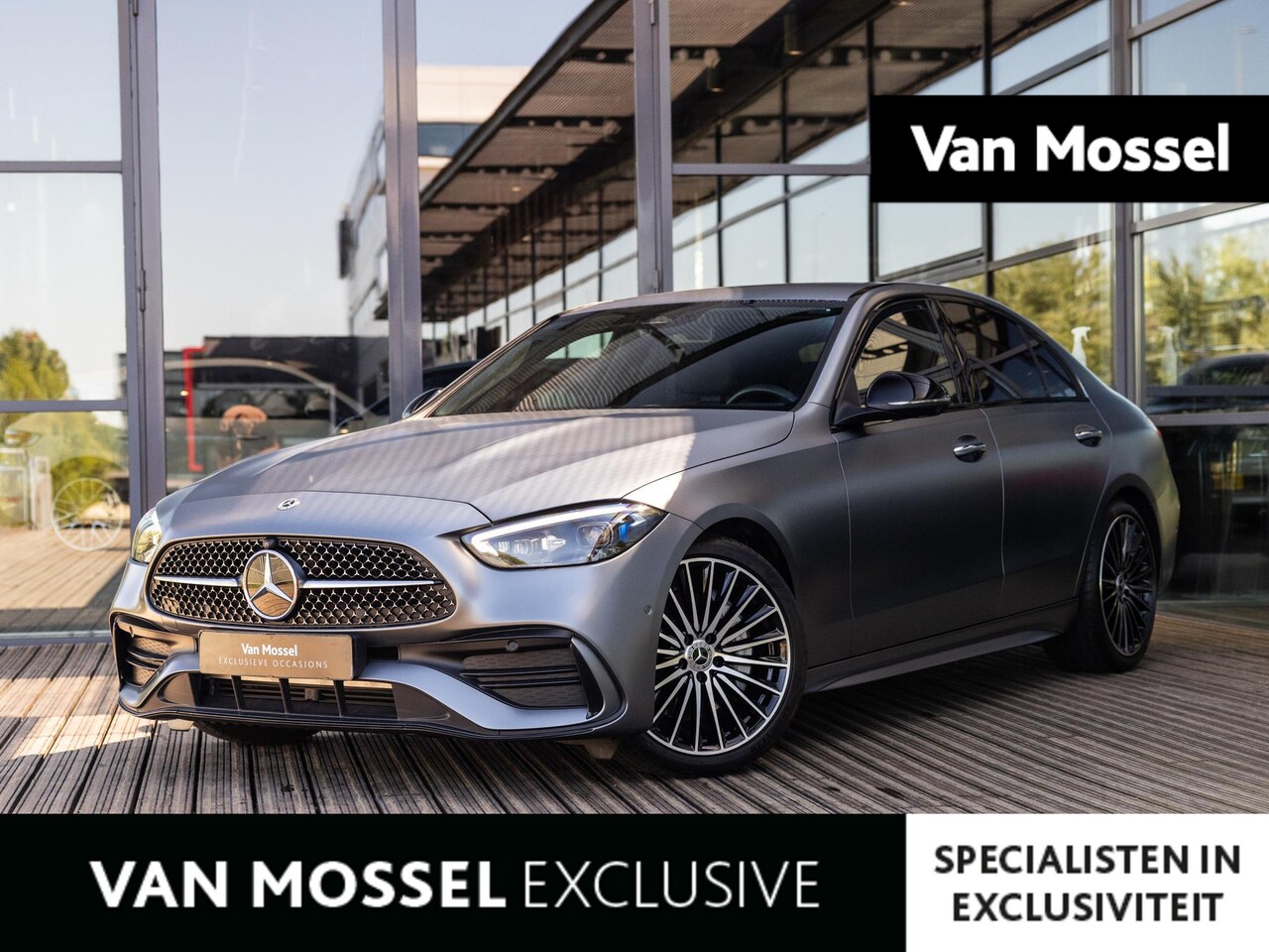 Mercedes-Benz C-klasse - 180 AMG Line | MAGNO SELENIETGRIJS | DIGITAL LIGHT | 19 INCH MULTISPAAK | APPLE CARPLAY | - AutoWereld.nl