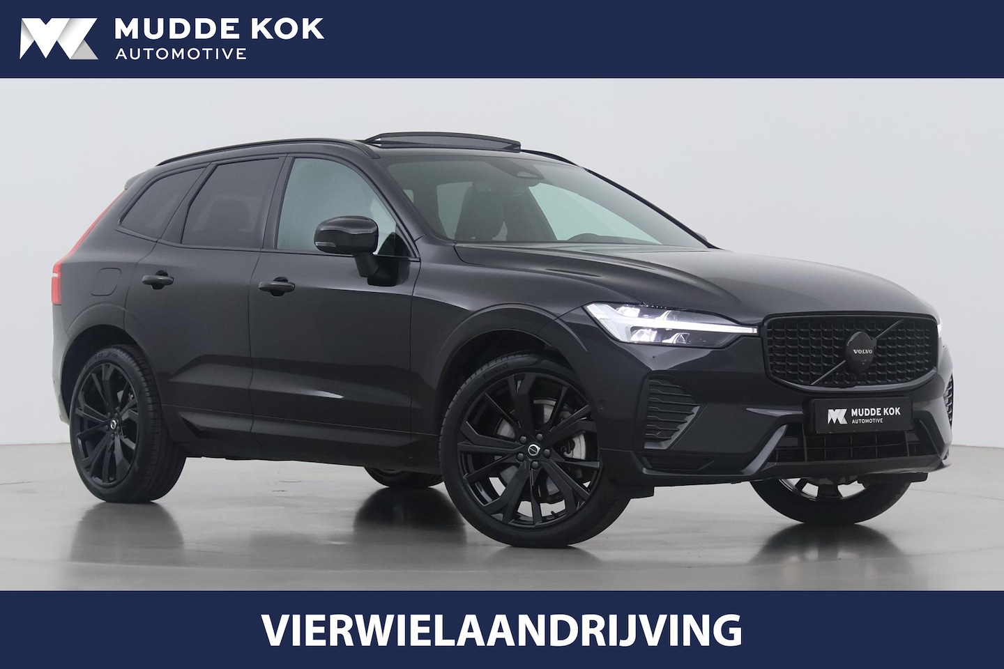 Volvo XC60 - B5 AWD Plus Black Edition | ACC | 360° Camera | Panoramadak | BLIS | Stoel+Stuurverwarming - AutoWereld.nl